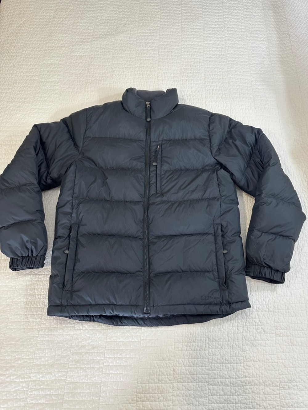 LL Bean Goose Down Puffer Jacket Mens  Winter Hiking Coat Black Small Like New - Picture 2 of 7